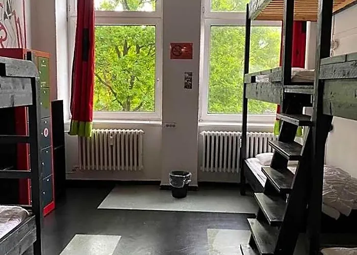 Instantsleep Backpackerhostel St Pauli *